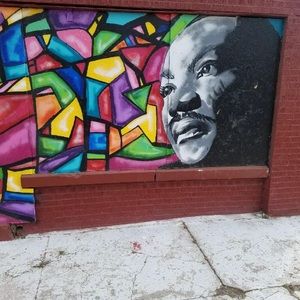 Meet your Posher, Clinton